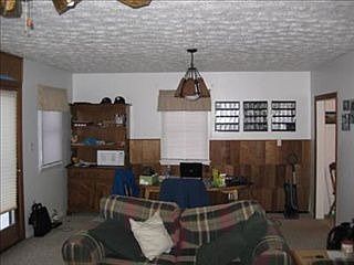 1st image of 463 Thelma Ave