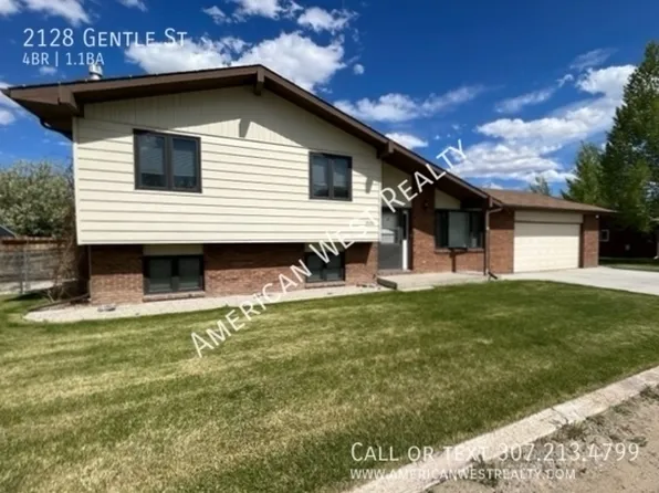 2128 Gentle St, Cody, WY 82414