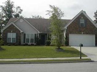 1321 Log Cabin Ln, Lawrenceville, GA 30045