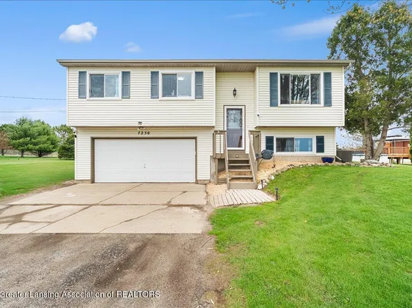 7250 Oneida Rd, Charlotte, MI 48813