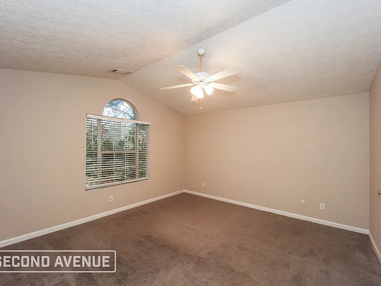 6614 Rebecca Lou Ln — Photo 16