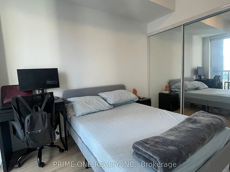 158 Front St E #1114 — Photo 14
