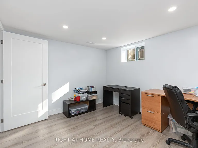 346 Walkers Line #BASEMENT — Photo 18