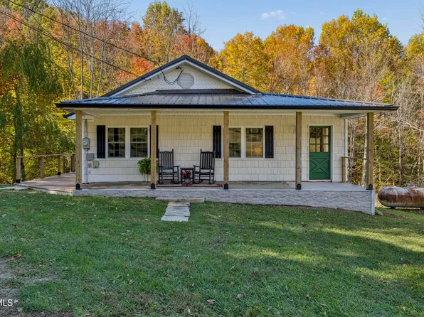460 Burbank Rd, Roan Mountain, TN 37687