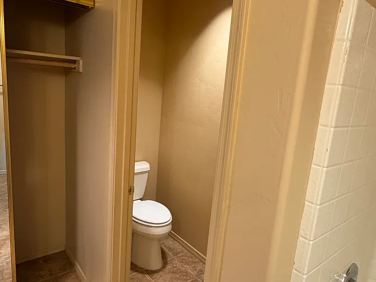 1870 Horizon Way #D — Photo 12