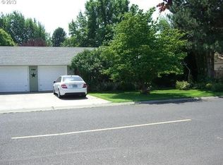 725 SW Mount Adams Ave, Boardman, OR 97818
