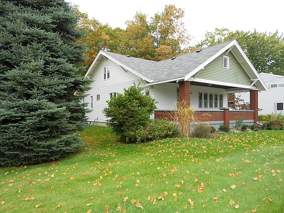 2nd image of 1939 Wyoming Ave SW