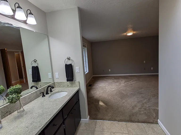 17032 SW Lynnly Way — Photo 13