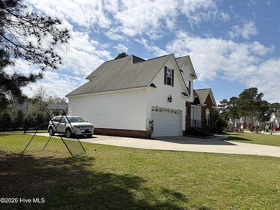 4th image of 714 Tabard Road