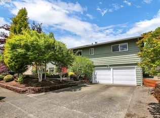 11825 SW Blakeney St, Beaverton, OR 97008