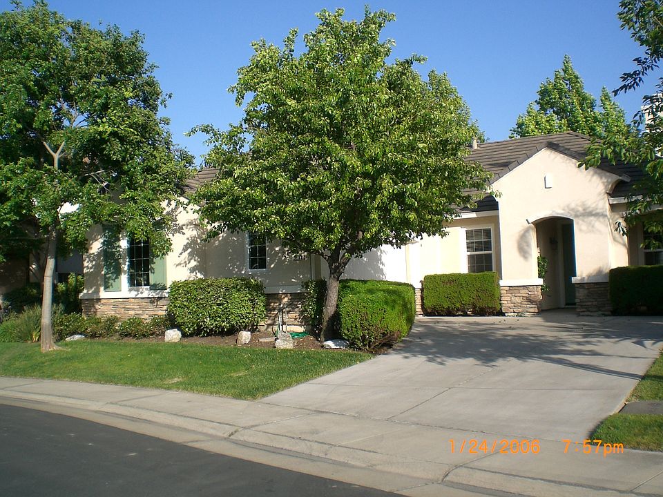 1st image of 5837 Riverbank Cir