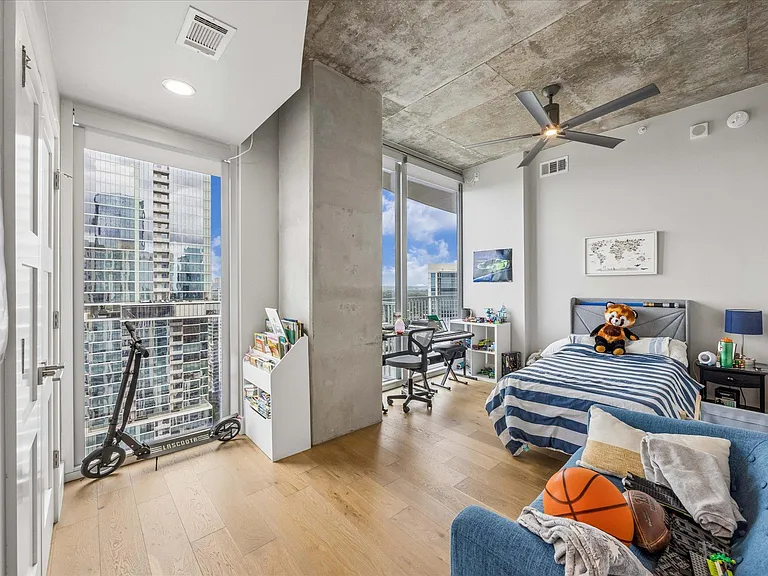 360 Nueces St #3702 — Photo 18