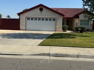 4212 Cyclone Dr, Bakersfield, CA 93313