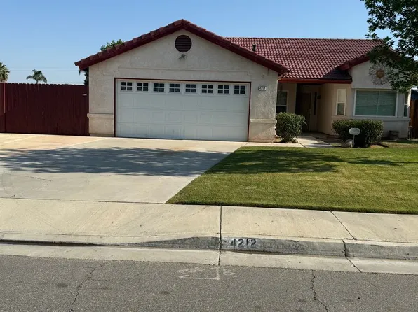 4212 Cyclone Dr, Bakersfield, CA 93313