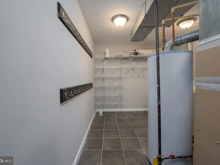 20821 Shamrock Glen Cir #804 — Photo 31