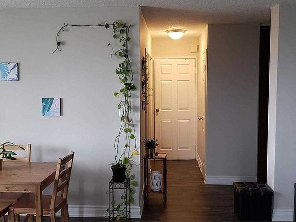 5th image of 100 Wingarden Ct #315