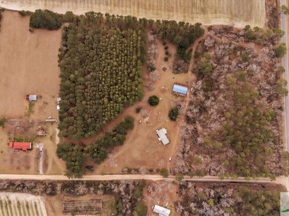 100 Akins Cir, Brooklet, GA 30415