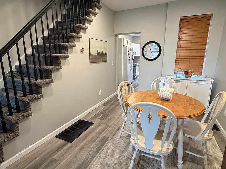 436 Muench St — Photo 12