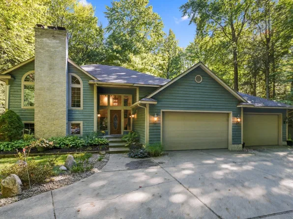 16778 Tall Trees Ln, Nunica, MI 49448