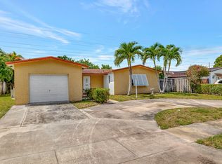981 SW 70th Way, North Lauderdale, FL 33068