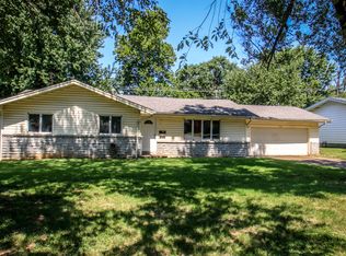 701 E Edgewood St, Springfield, MO 65807