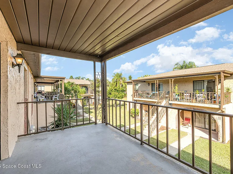 228 San Paulo Cir #1 — Photo 21