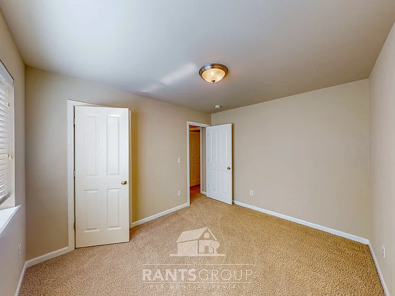 7629 Kodiak Ave NE — Photo 22