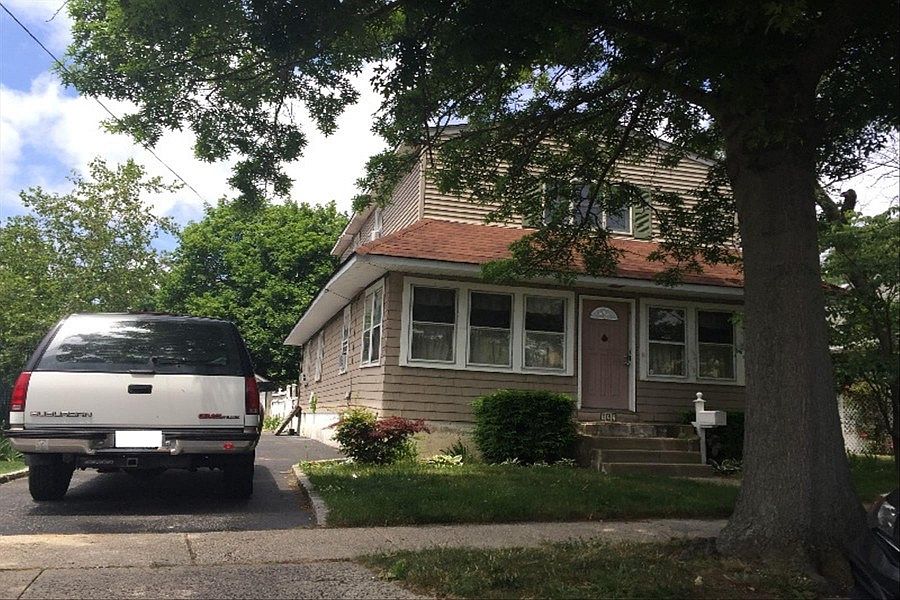 1st image of 727 Stowe Ave