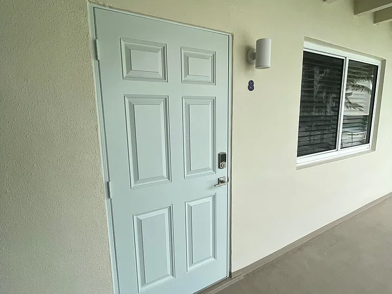 100 Cascade Ln #8 — Photo 7