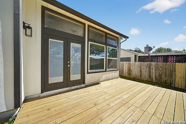 10123 Windburn Trl — Photo 16