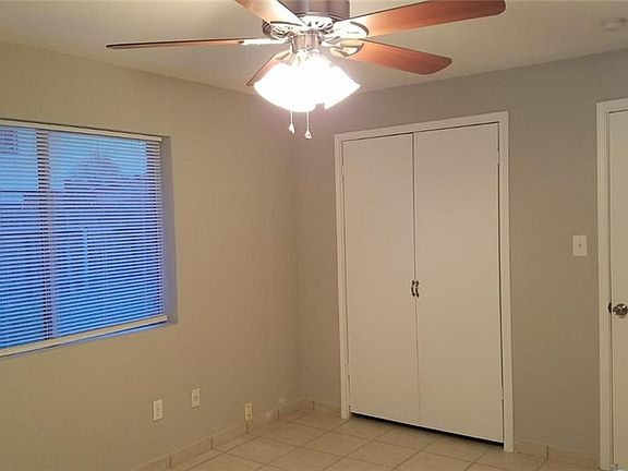 5th image of 2620 Harvey Dr