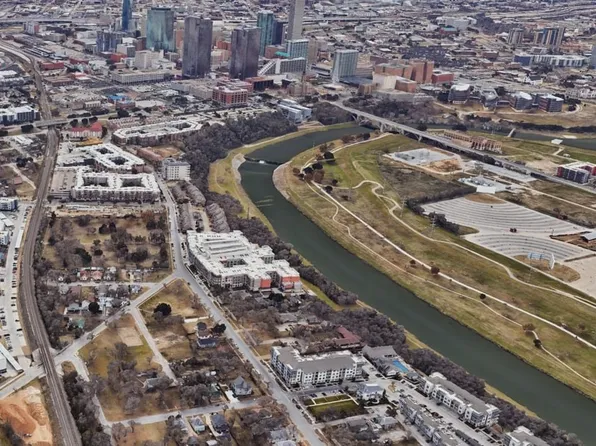 715 Clear Lake Ave, Fort Worth, TX 76102