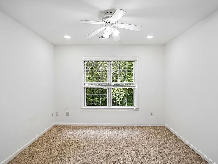 5157 Wellisford Ct #A — Photo 11