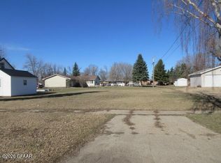 275 3rd St, Minto, ND 58261