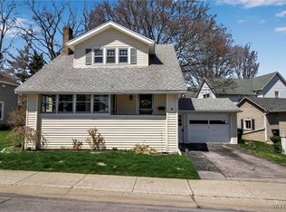 2 Gibson St, Oakfield, NY 14125