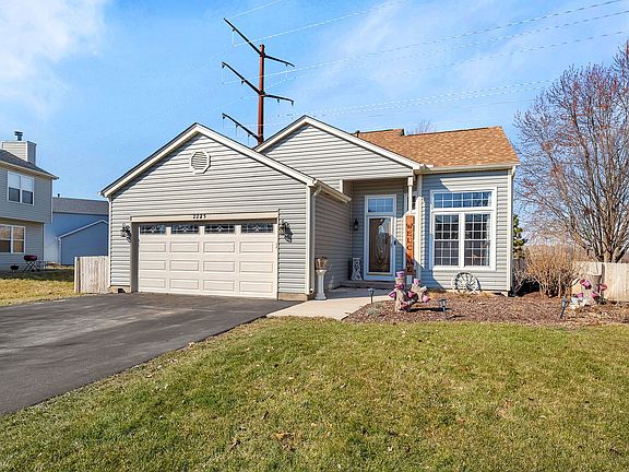 2nd image of 2225 Willow Lakes Dr