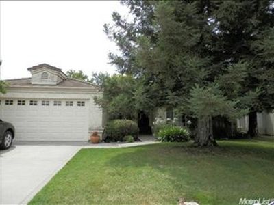 3624 Castlepark Dr, Riverbank, CA, 95367