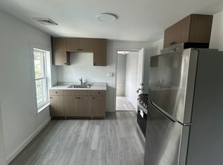 124 Conway St #2, Greenfield, MA 01301