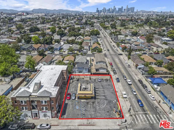 257 E Vernon Ave, Los Angeles, CA 90011