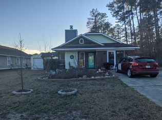 1303 Koinonia Dr, Spring Lake, NC 28390