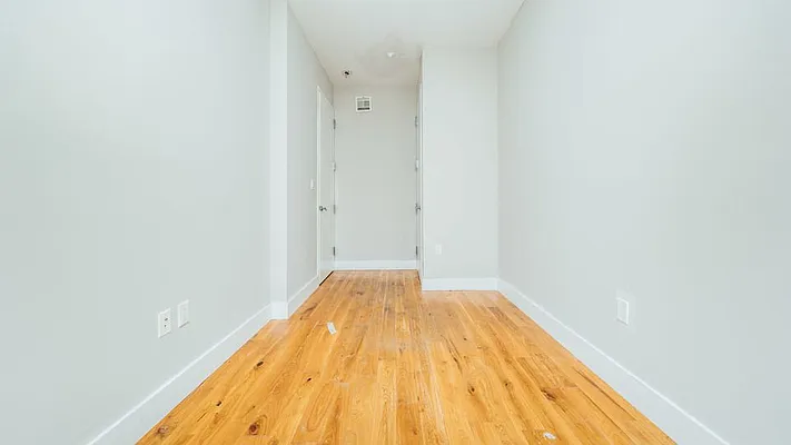 Rented by Nooklyn NYC LLC | media 28