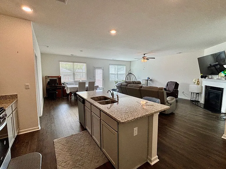 95 Condor Ct — Photo 6