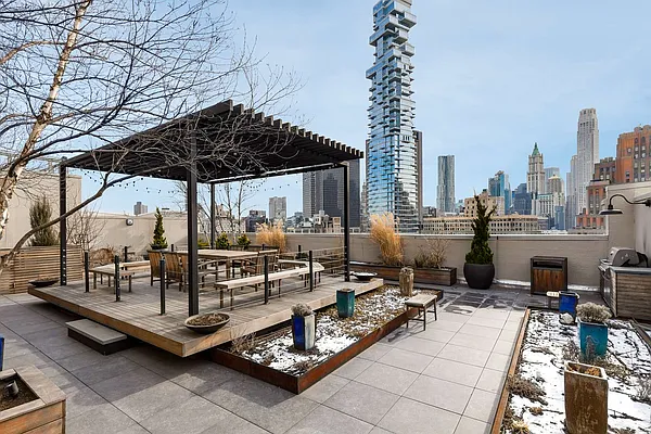 Rented by Brown Harris Stevens | media 6