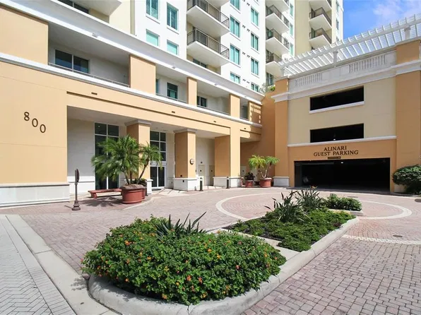 800 N Tamiami Trl, Sarasota, FL