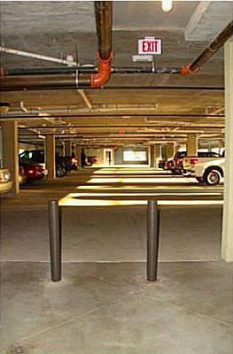 3rd image of 401 E Boyd St