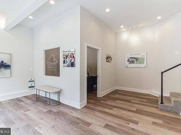 3rd image of 5703 Allender Rd