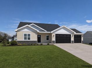 6620 Grouse Woods Rd, Deforest, WI 53532