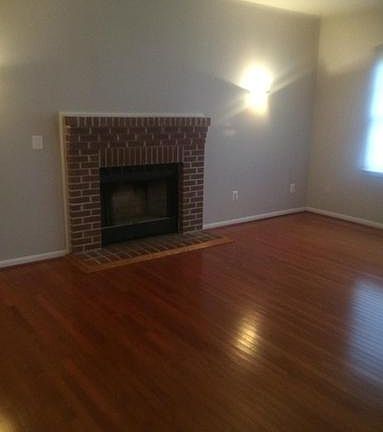 4th image of 1310 Wiley Oak Dr