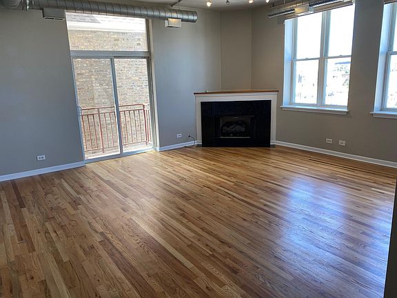 2nd image of 2351 N Elston Ave #301