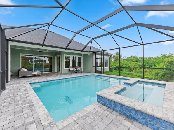 170 Pasarela Dr, Saint Augustine, FL 32095